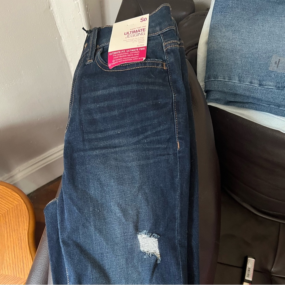 Jeans size 3
